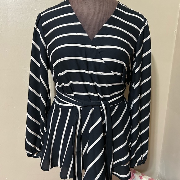 Ann Taylor LOFT Striped Wrap Blouse Office Career Party Size 16  Black Color - Picture 6 of 9